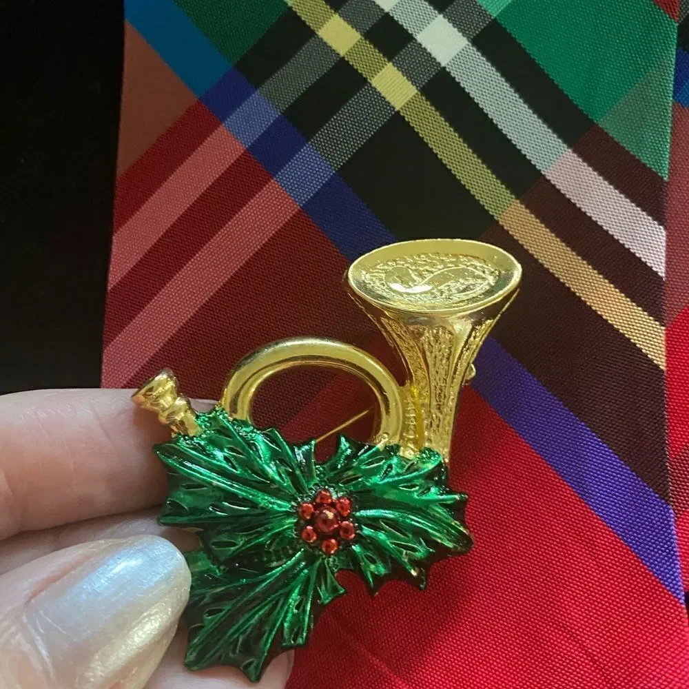 Lot of 6 Vintage Gerry’s Christmas Pins / Brooches Christmas Jewelry
